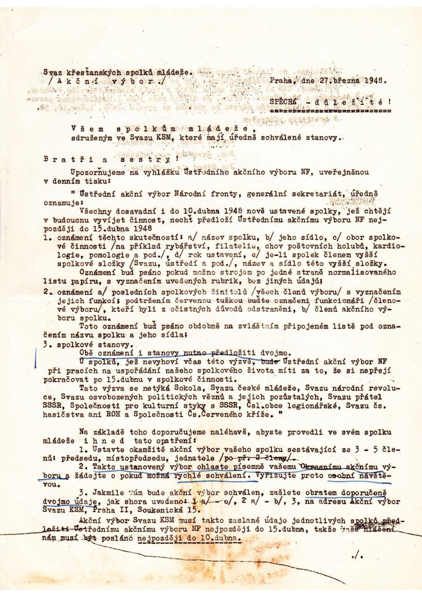 zostření dohledu nad spolky a církvemi